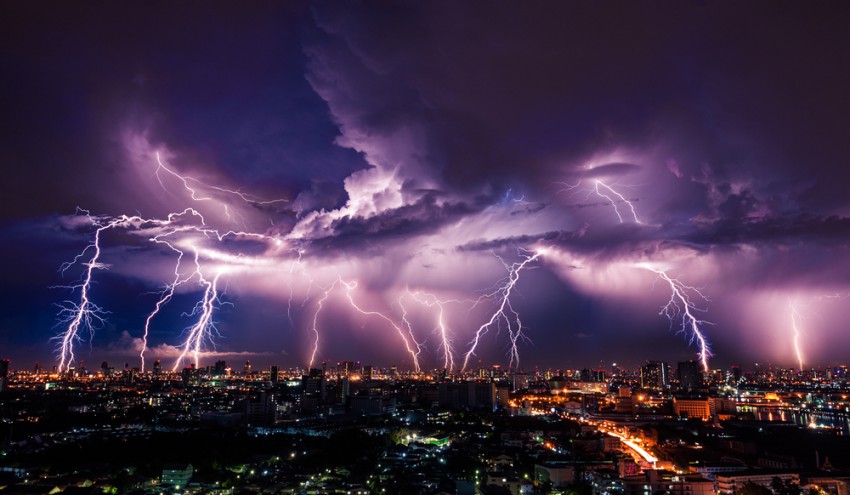 (c) Vasin Lee, shutterstock