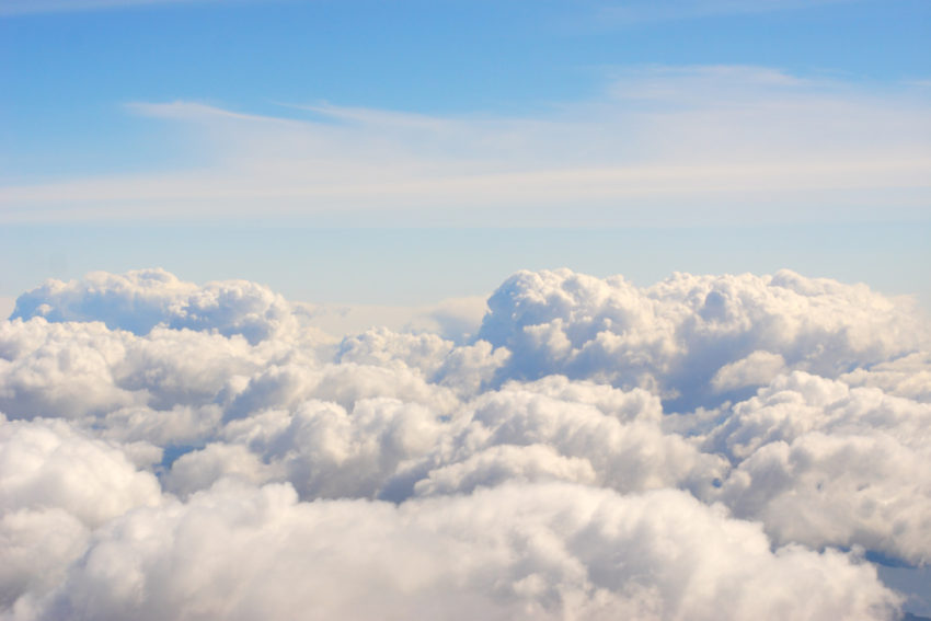 Muchas nubes en el cielo (c) Genova / shutterstock
