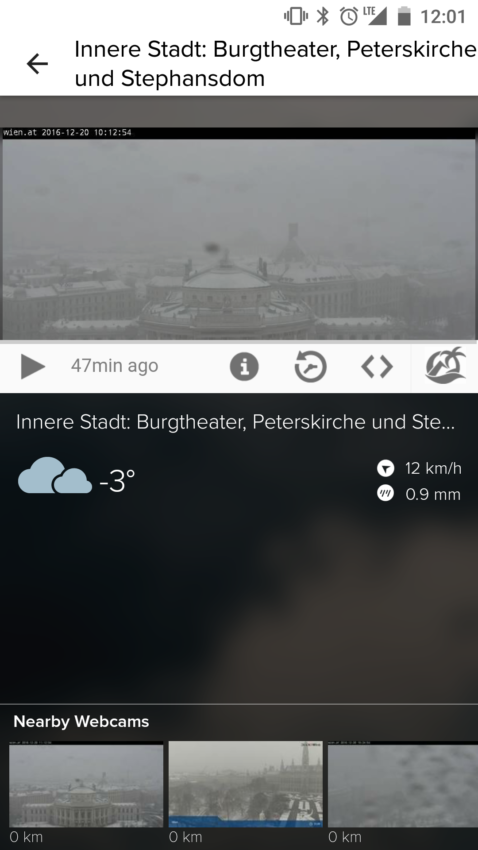 Wer schnell in Winterstimmung kommen möchte, wählt einfach eine Webcam in Wien aus. Heute gibt es Industrieschnee. (c) Screenshot Morecast App