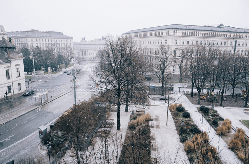 Industrieschnee in Wien. (c) shutterstock/Anastasia Ness