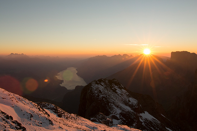 Sonnenuntergang im Gebirge