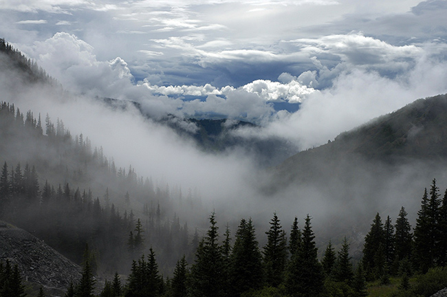 Wolken im Gebirge.