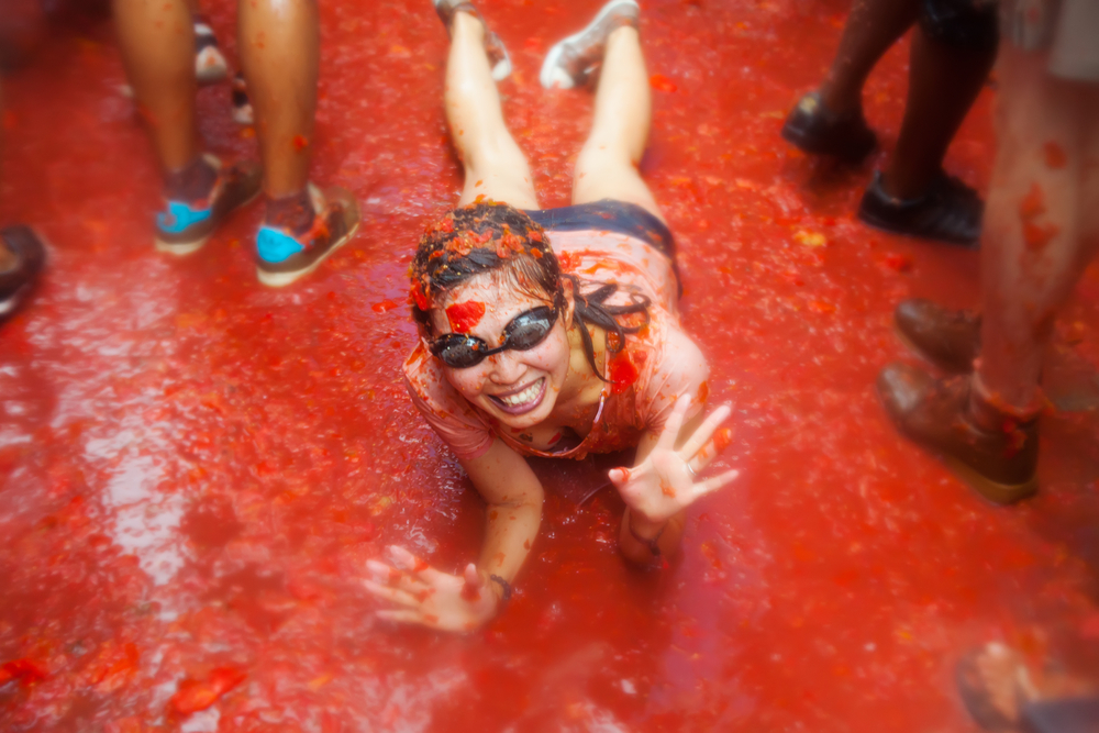 La Tomatina en el pueblo de Buñol (c) shutterstock.com/Iakov Filimonov