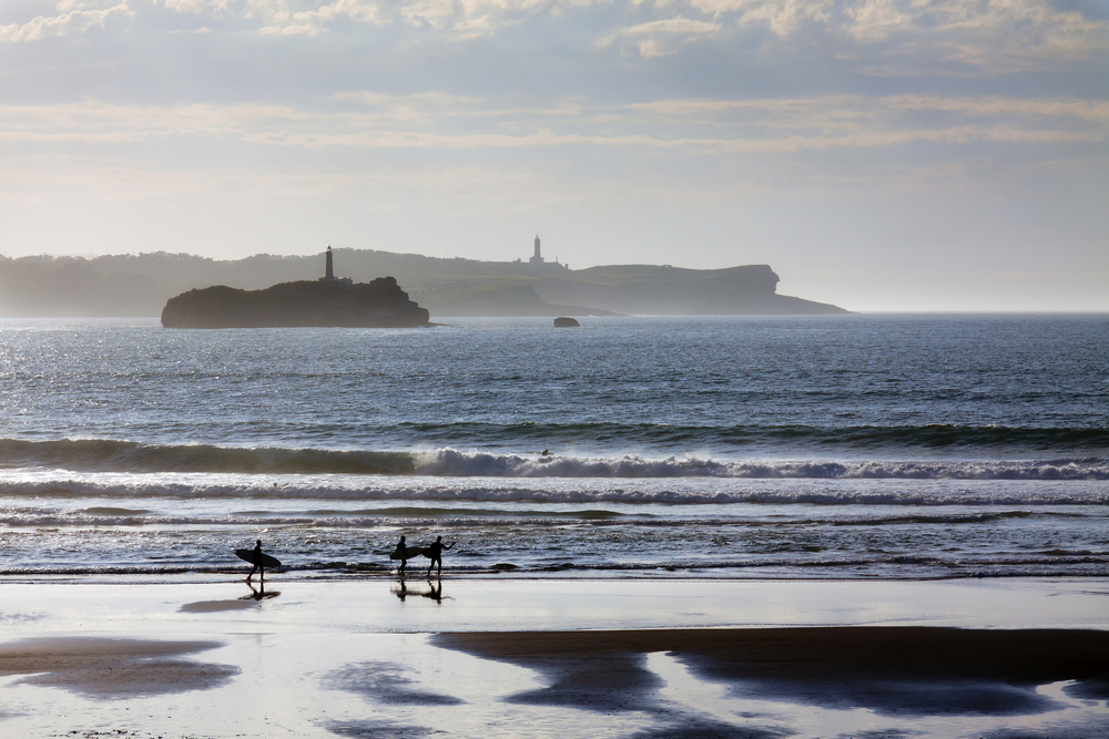 Playa de Somo (c) shutterstock.com/Tramont_ana